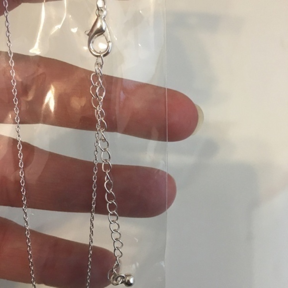 CLAM SHELL AND CONCH SHELL PENDANT NECKLACE - Picture 8 of 9